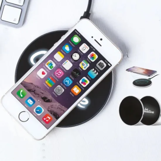 Chargeur de téléphone portable 10W Chargeur de téléphone portable Chargeur de voyage Chargeur sans fil avec haut-parleur Bluetooth